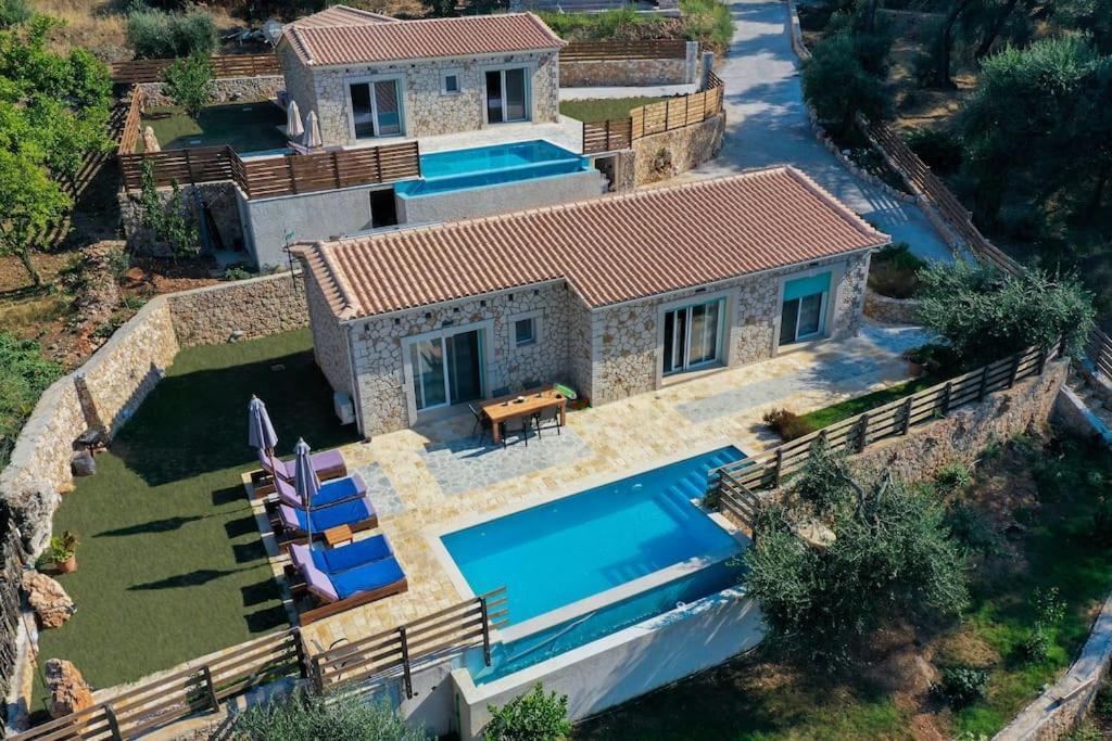 Villa Di Pietra Ii *